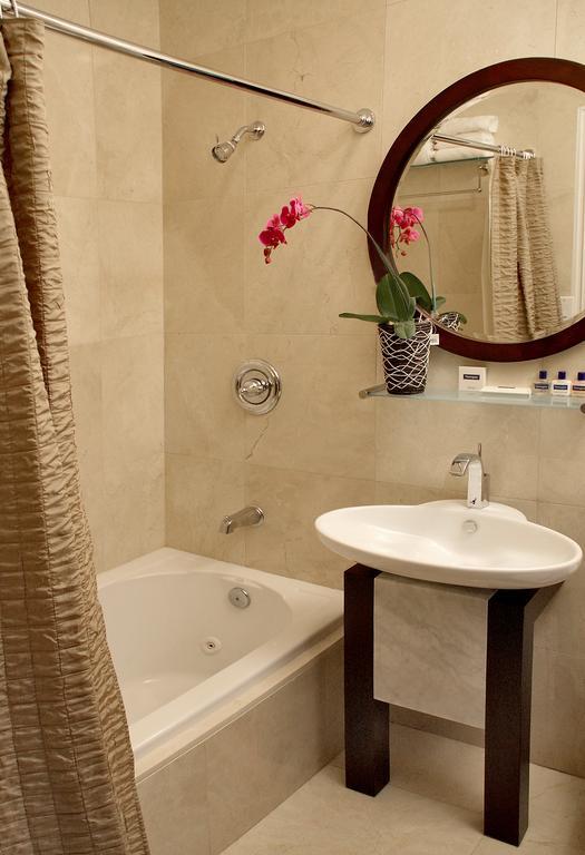 Georgetown Hill Inn ワシントン 部屋 写真